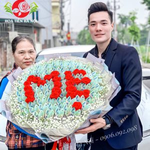 Bó hoa bằng tiền 500k chữ MẸ