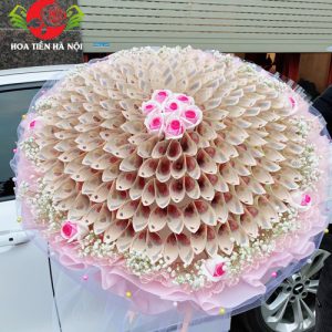 Bó hoa tiền 200k tone hồng pink