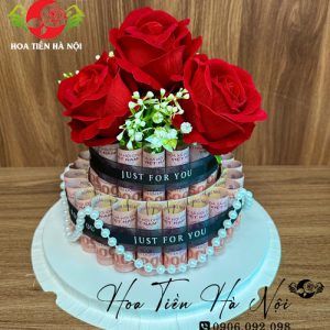 Bánh sinh nhật bằng tiền 50k Hồng nhung giả