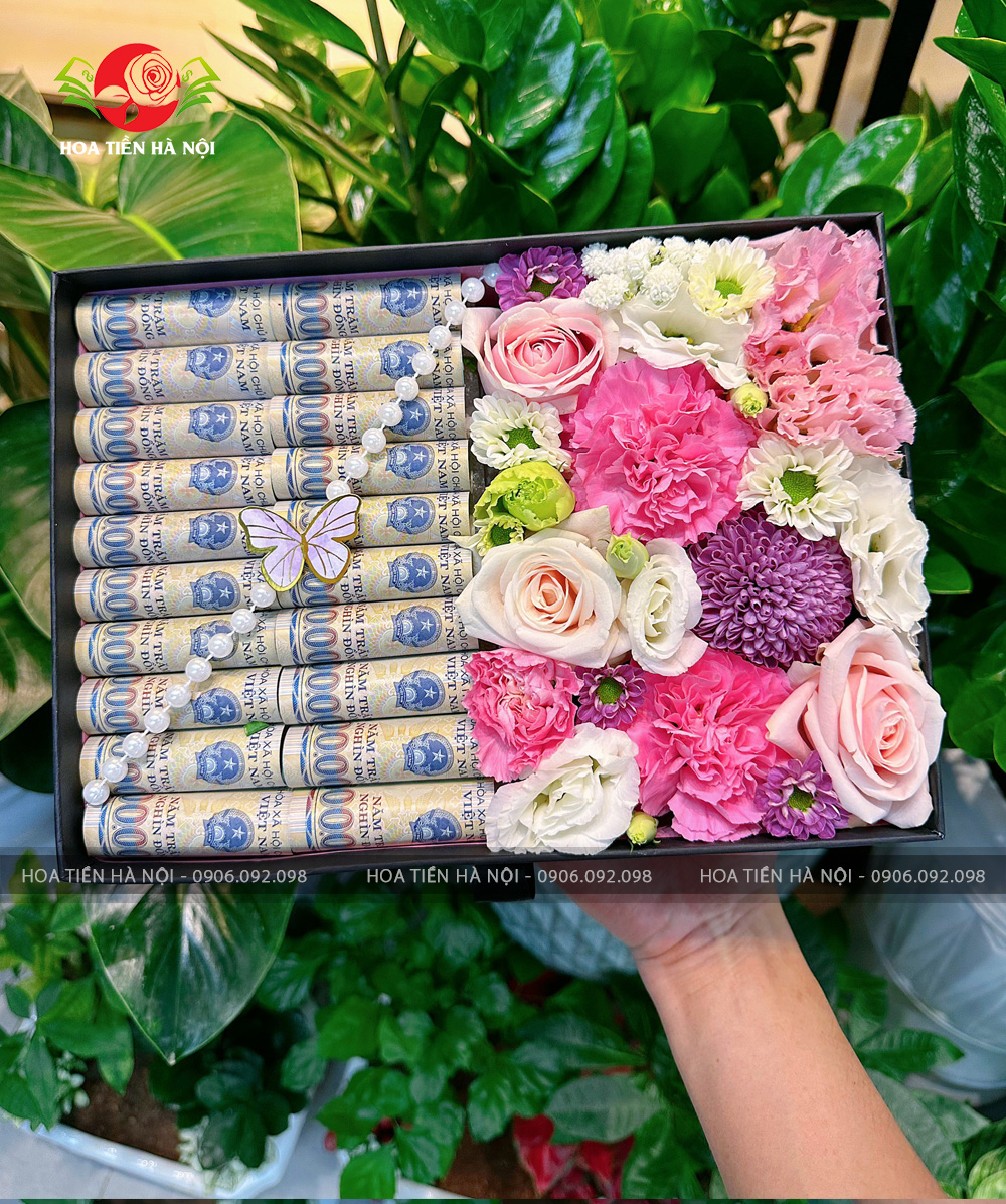 Hộp hoa tiền baby của anh