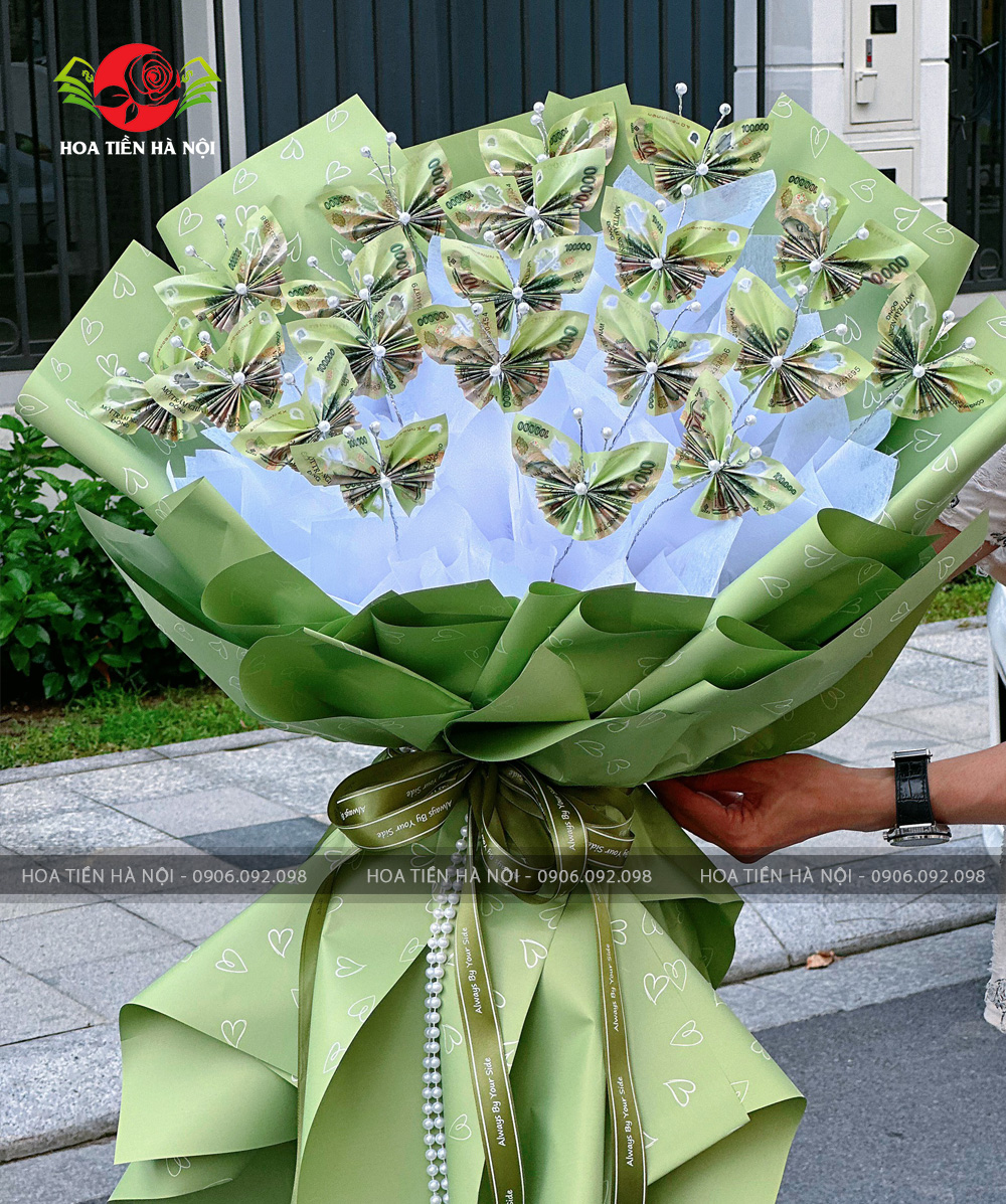Bó hoa bướm làm bằng tiền 100k