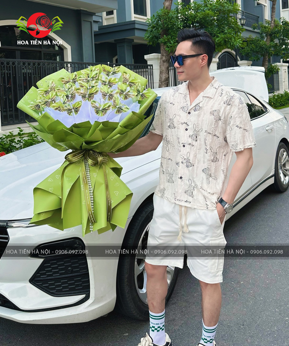 Bó hoa bướm làm bằng tiền 100k