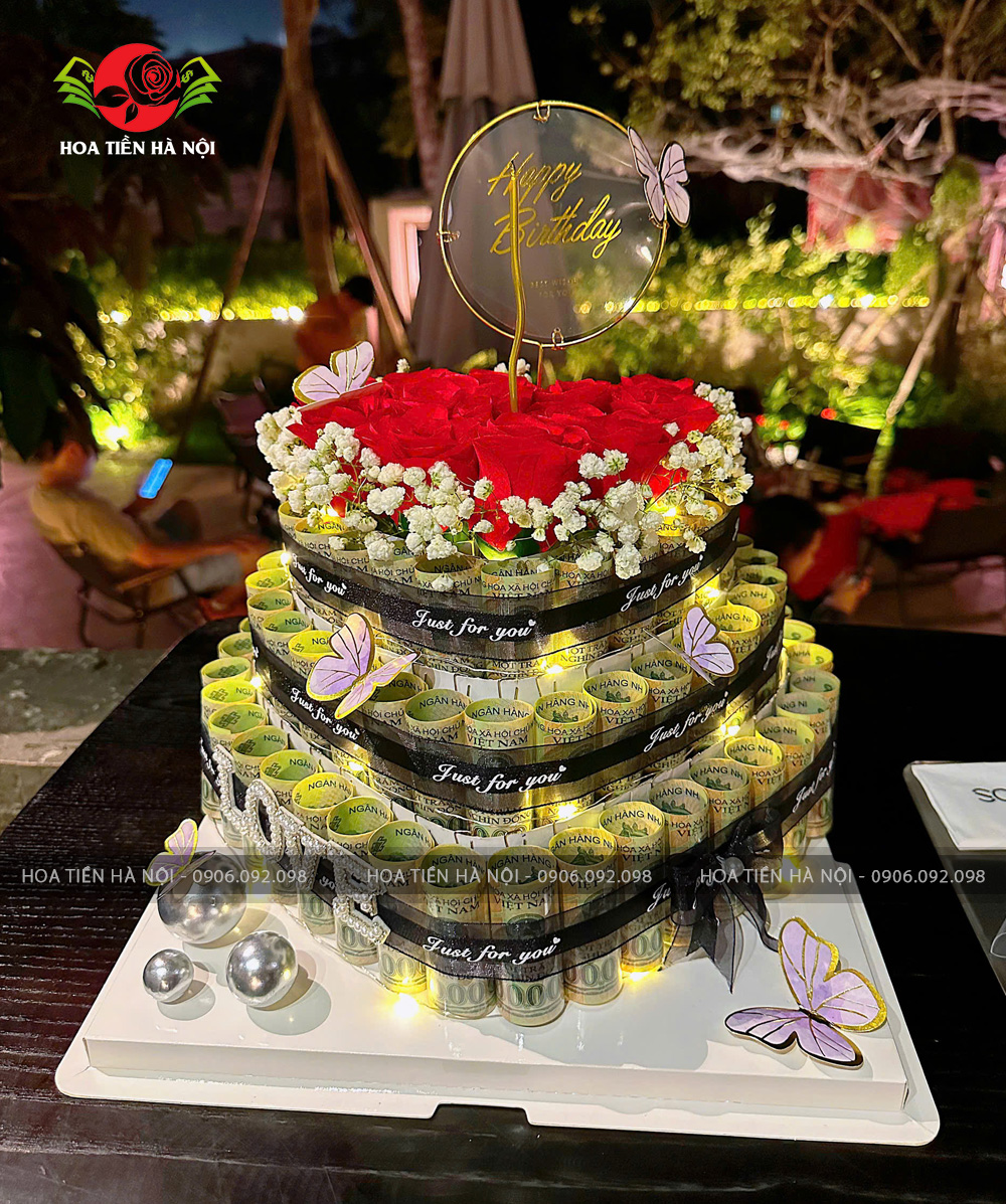 Bánh sinh nhật bằng tiền 100k trái tim 3 tầng