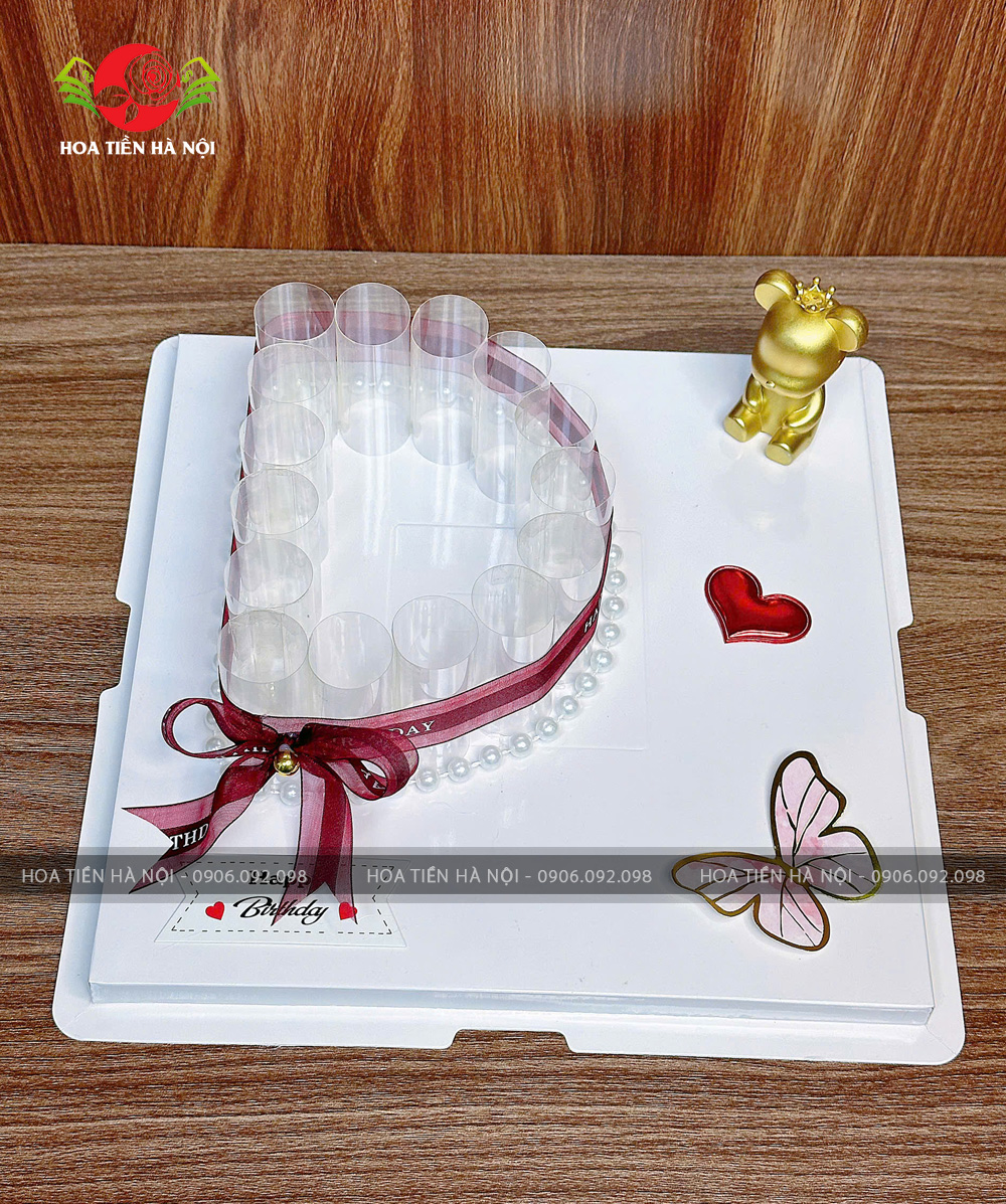 khuôn bánh sinh nhật chữ d