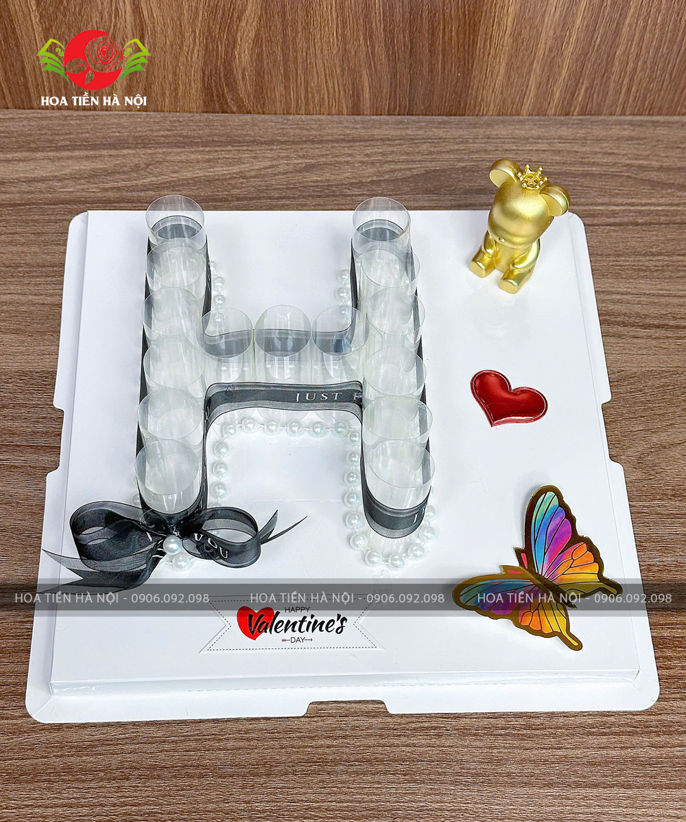 khuôn bánh sinh nhật chữ h