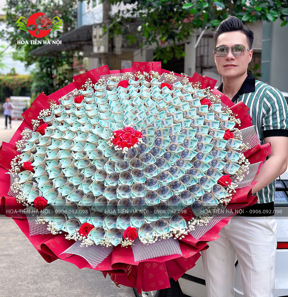 Bó hoa tiền 100 triệu tone đỏ đô Nổi bật & Sang trọng