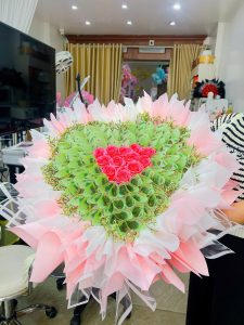 Bó Hoa Tiền 60 tờ 100k công chúa hồng
